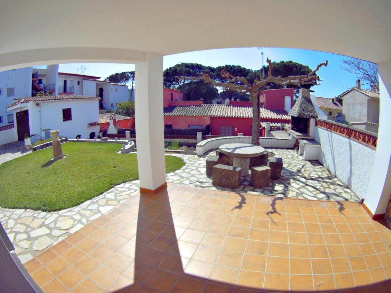 Apartamento Montgó L' Escala Bagian luar foto