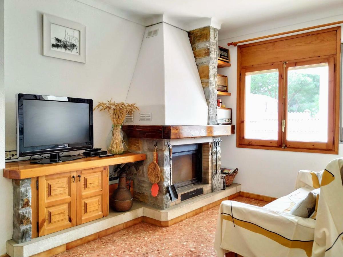 Apartamento Montgó L' Escala Bagian luar foto