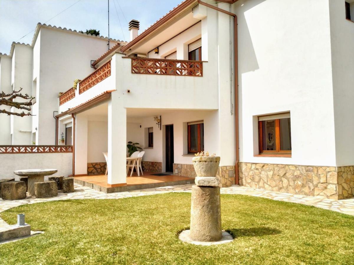 Apartamento Montgó L' Escala Bagian luar foto