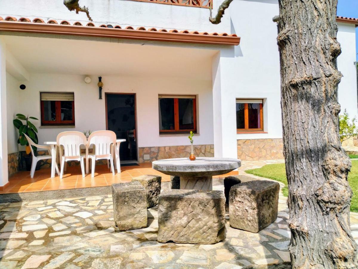 Apartamento Montgó L' Escala Bagian luar foto